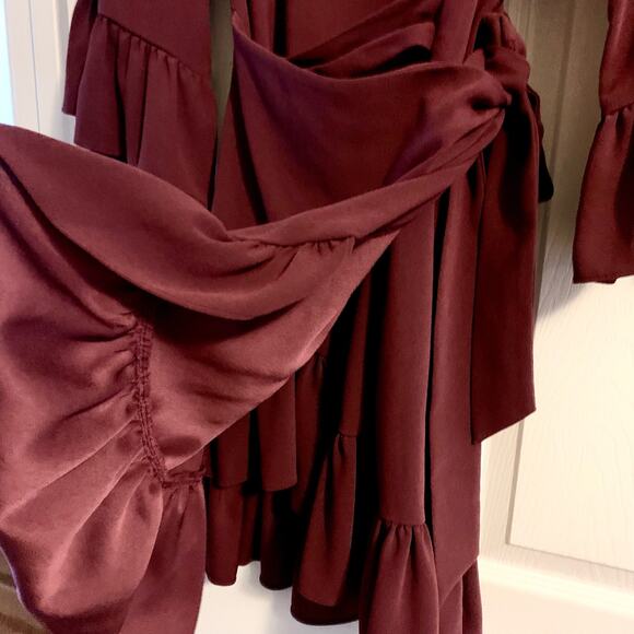 Drew Mai Drape Sleeve & Ruffle Mini Dress Medium Women Burgundy Wine Tie Wrap - Picture 7 of 16